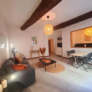 Intra Muros Avec Cour Privee , Avignone Francia